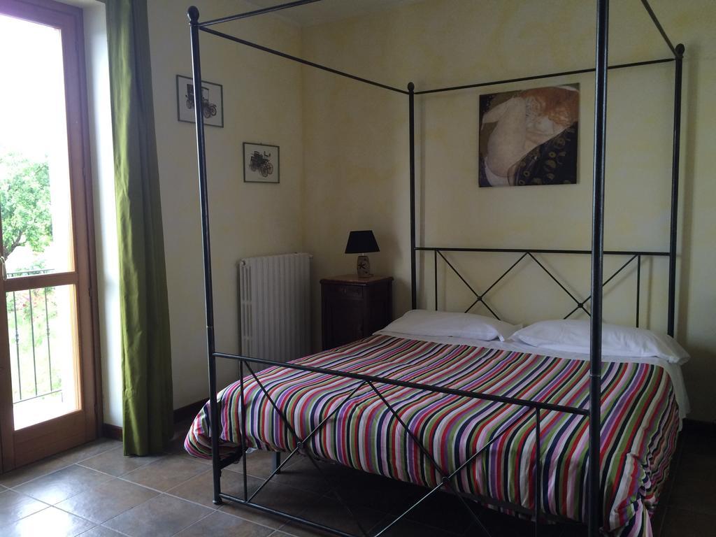 La Terrazza Del Barbaresco Bed & Breakfast Neviglie ห้อง รูปภาพ