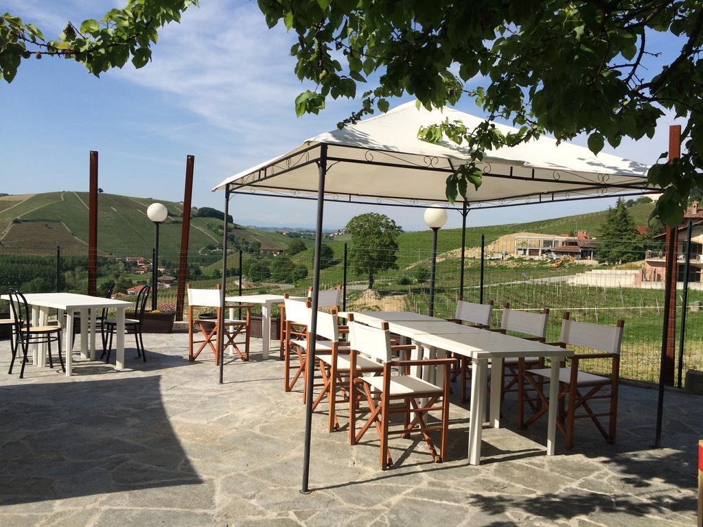 La Terrazza Del Barbaresco Bed & Breakfast Neviglie ภายนอก รูปภาพ