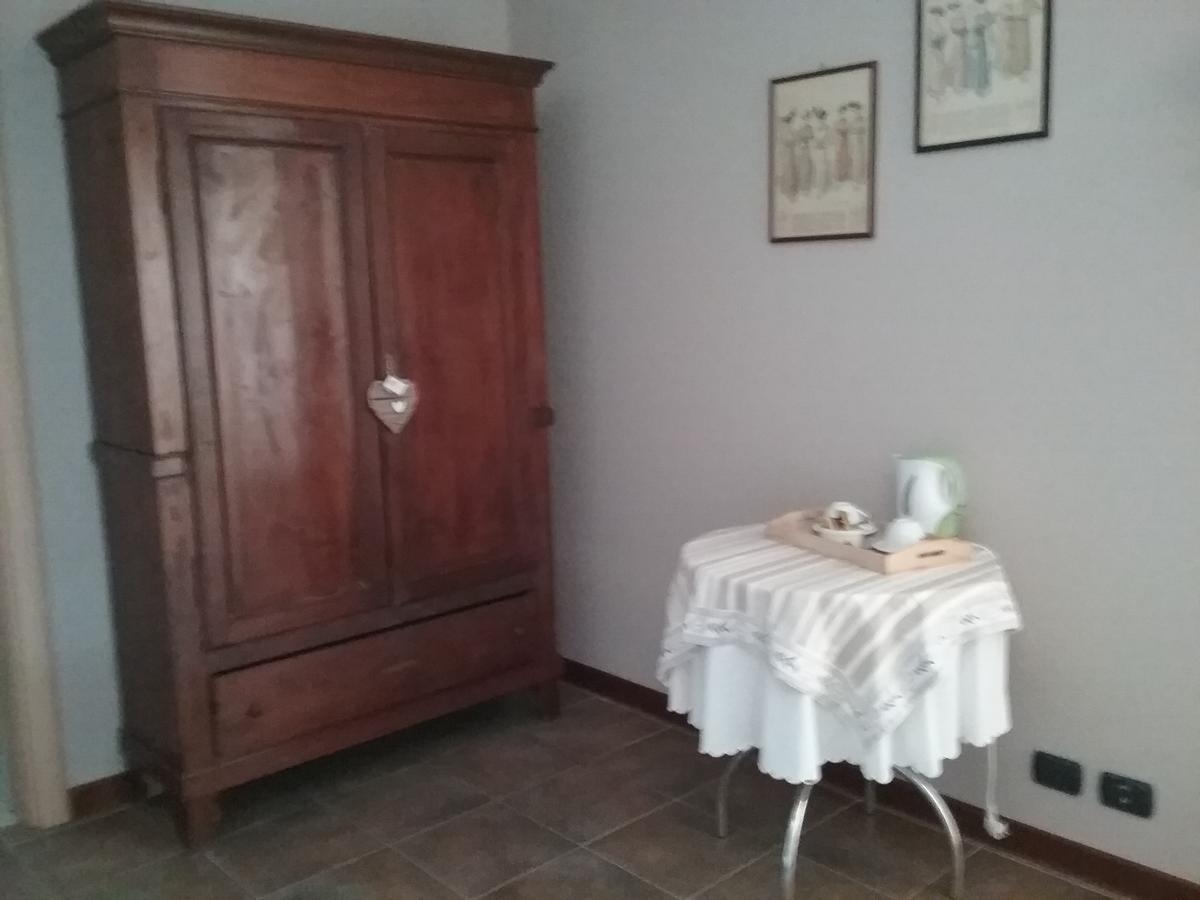 La Terrazza Del Barbaresco Bed & Breakfast Neviglie ภายนอก รูปภาพ