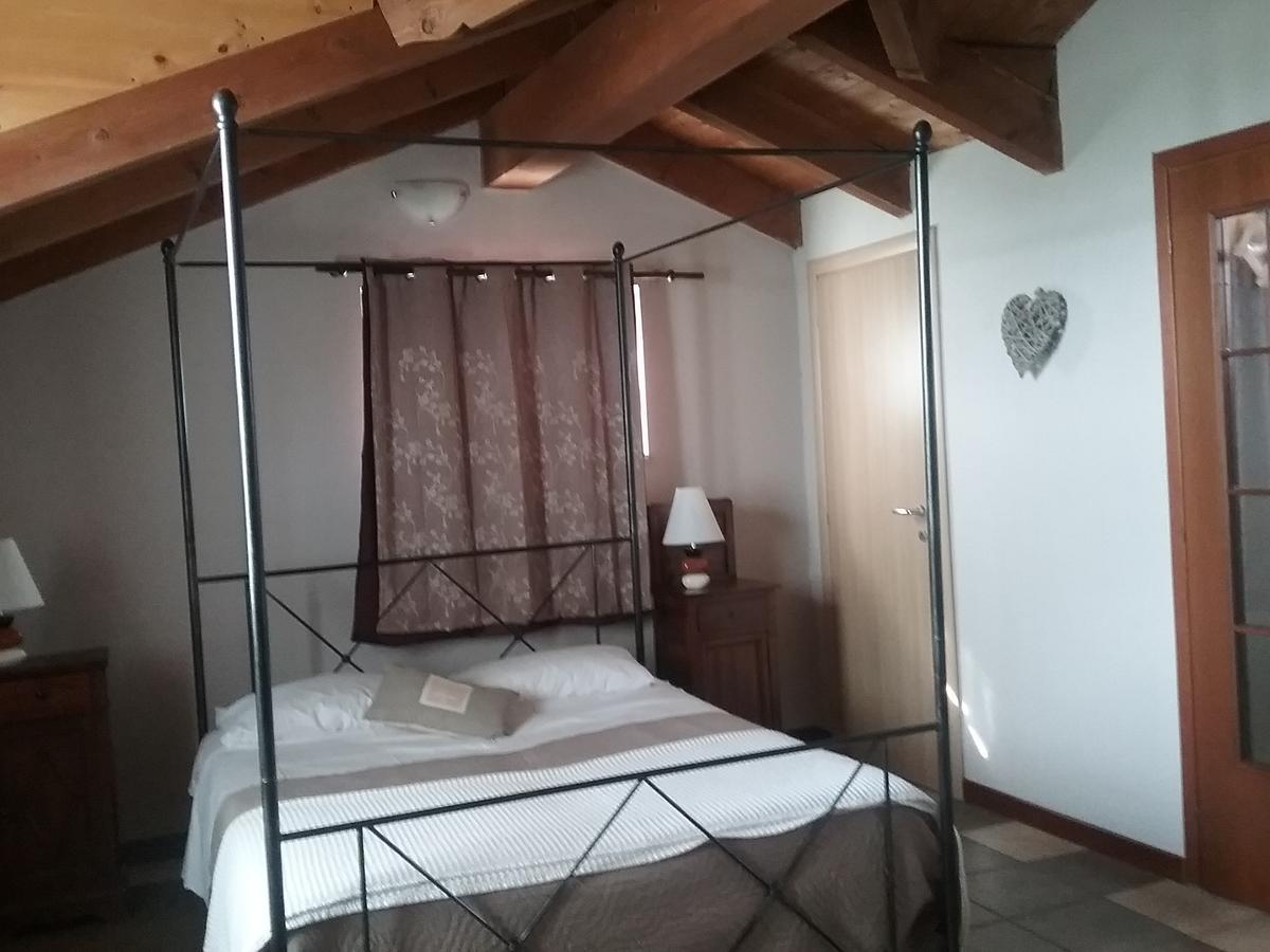 La Terrazza Del Barbaresco Bed & Breakfast Neviglie ภายนอก รูปภาพ